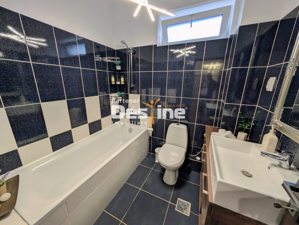 Apartament spatios 3 camere 144 mp terasă curte garaj + loc de parcare, Breazu