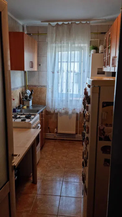Apartamemnt cu 2 camere situat in zona Zimbru- Mobilat si utilat 