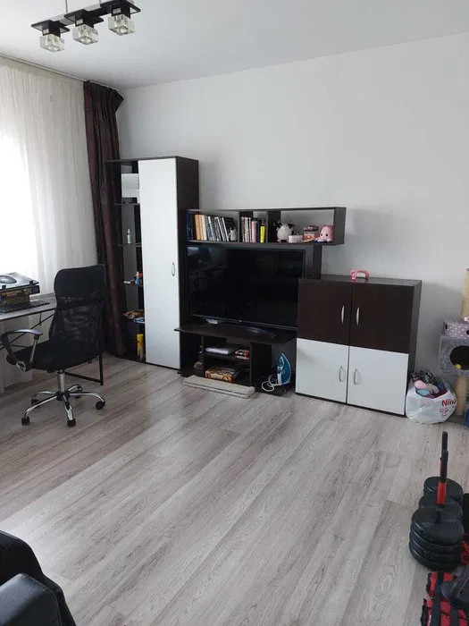 Alexandru cel Bun- Apartament 2 camere decoamndat-Mobilat 