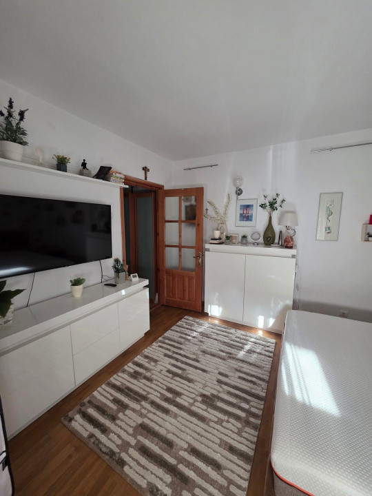 Apartament 2 camere complet utilat - Podu de Fier