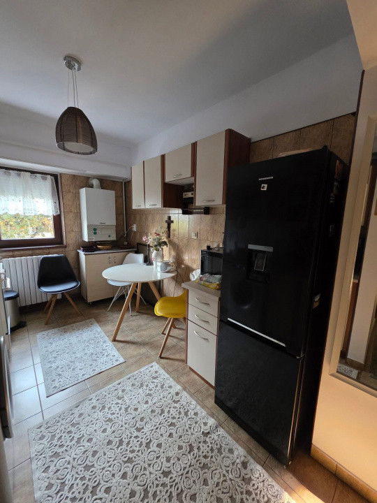 Apartament 2 camere complet utilat - Podu de Fier