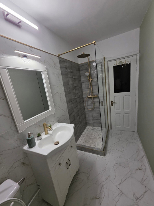 Apartament 2 camere complet utilat - Podu de Fier