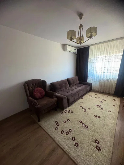 Galata- Apartament cu 2 camere decomandat- Mobilat si utilat 
