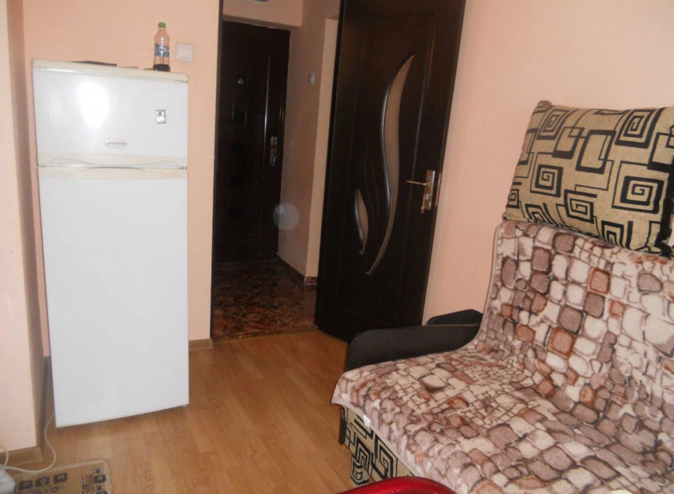 Apartament Podu Ros Decomandat