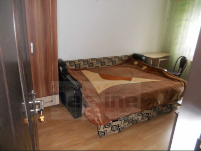 Apartament 1 cameră decomandat | Podu Roș | Etaj 3/4