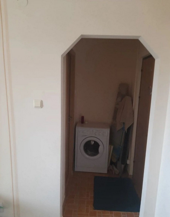 Apartament Podu Ros decomandat