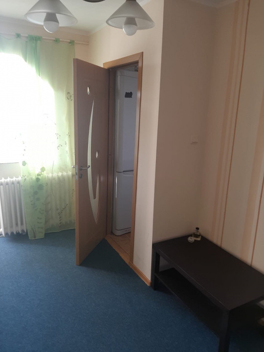 Apartament Podu Ros decomandat
