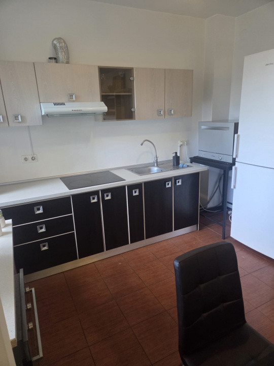 Studio 60 mp, etaj intermediar, Pet Friendly, situat in cartierul Racadau