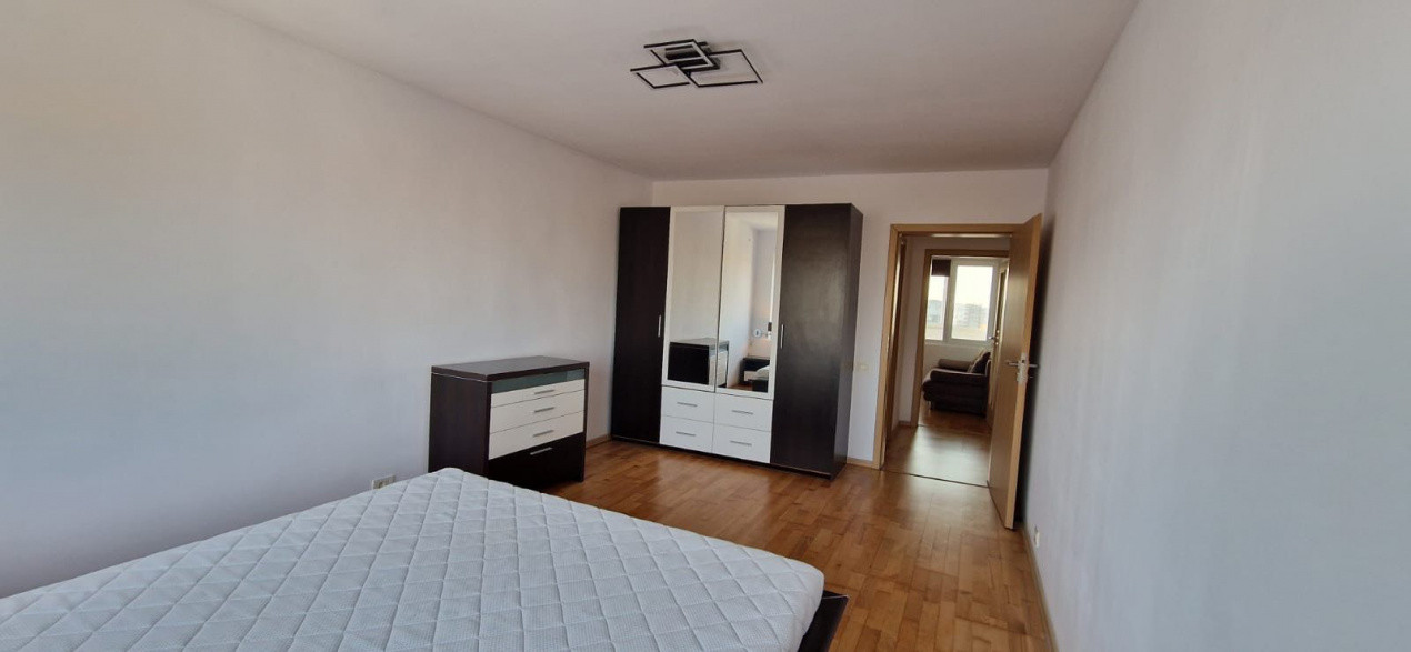 Apartament 4 camere Podu Ros Fara Risc