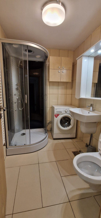 Apartament 4 camere Podu Ros Fara Risc