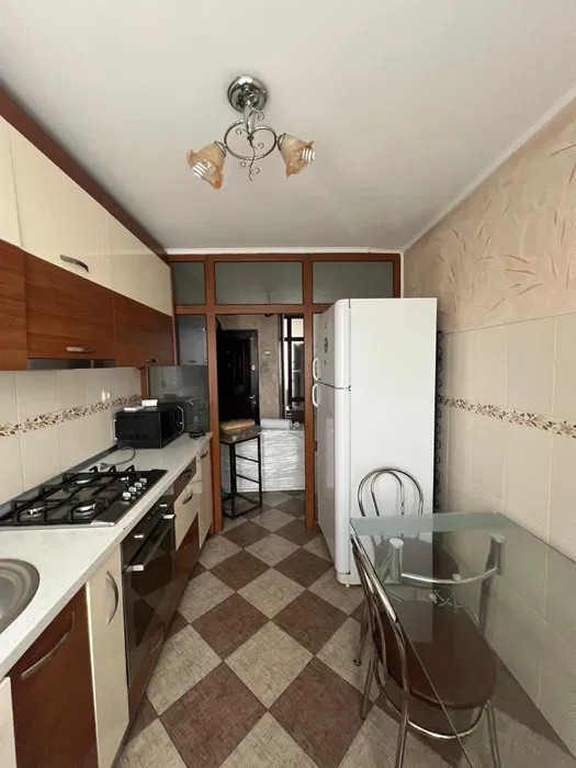 Apartament 2 camere Podu Ros - Cantemir