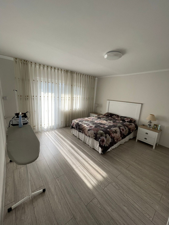 Apartament 4 camere, 2 bai, Turda