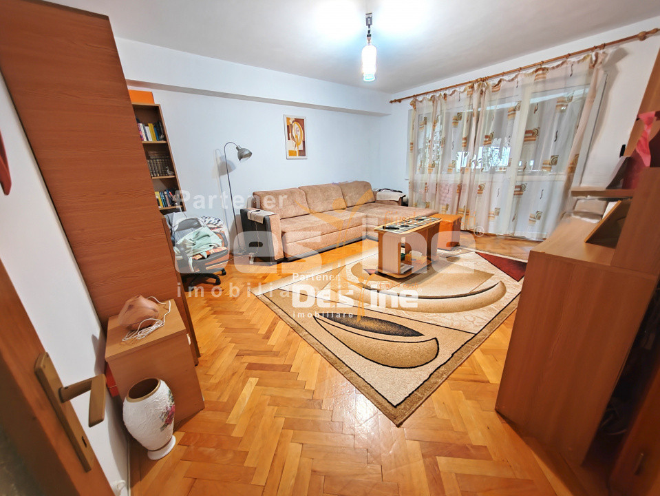 Apartament 2c 64,20mp DECOMANDAT la bulevard, etaj intermediar - Frumoasa