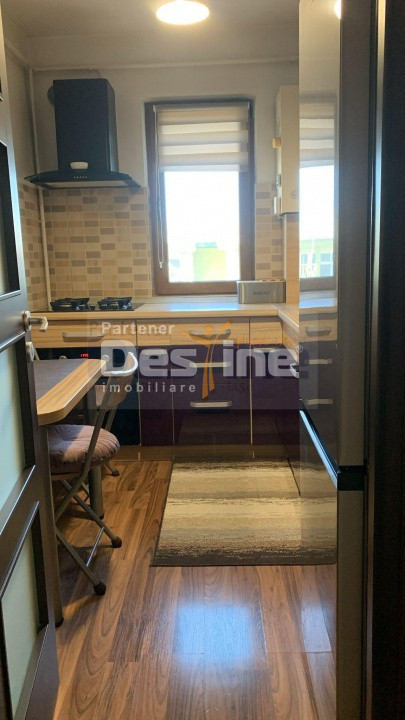 Apartament 2 camere, Semidecomandat, 55 mp, Etaj 3, Centrala termica - Podu Ros 