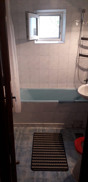 Apartament 3 camere baza 3 în spate la Silk District