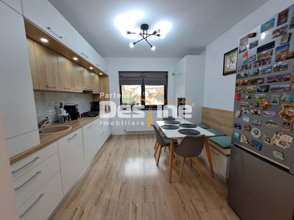 Casa individuala, P+1+POD,   Miroslava centru