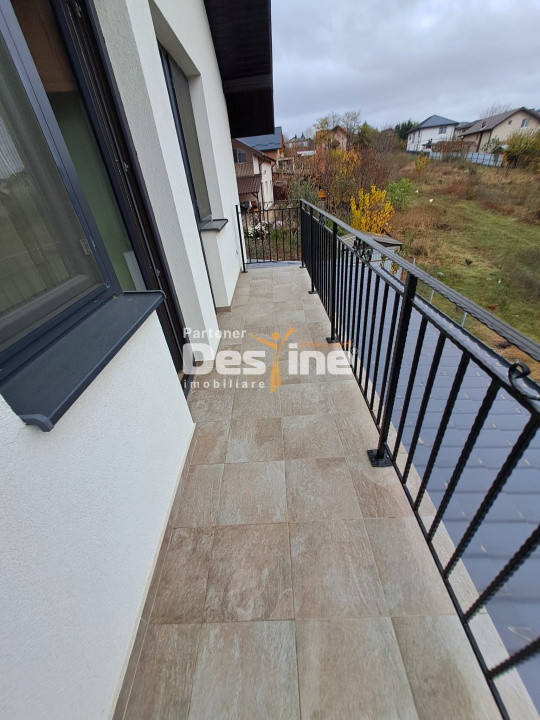 Casa individuala, P+1+POD,   Miroslava centru