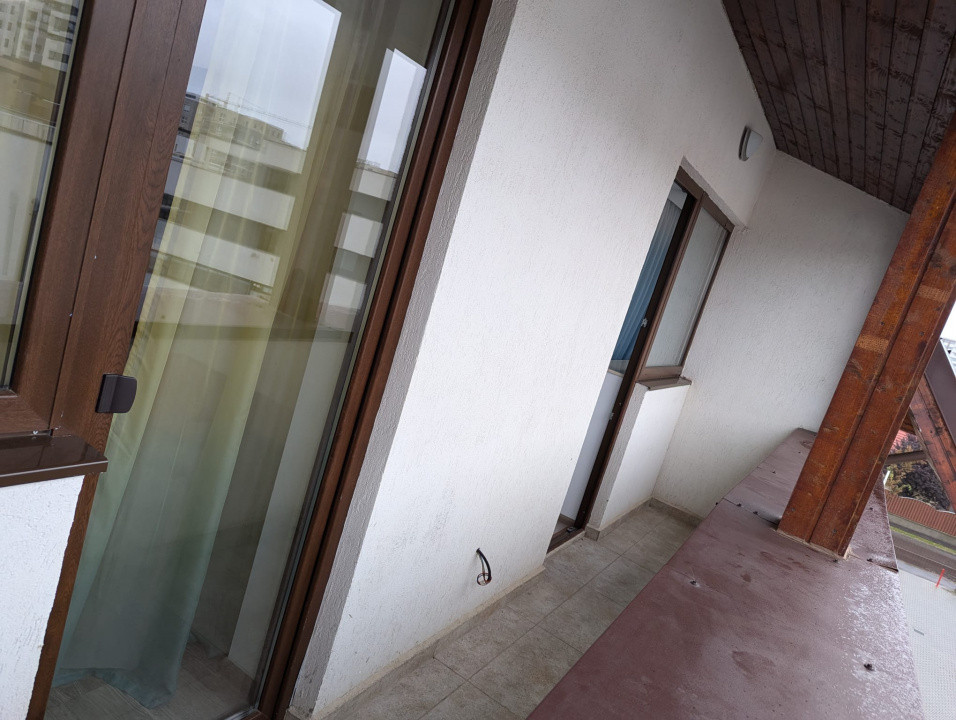 Apartament cu 3 camere 62 mp, cu loc de parcare inclus, Tractorul - Coresi 