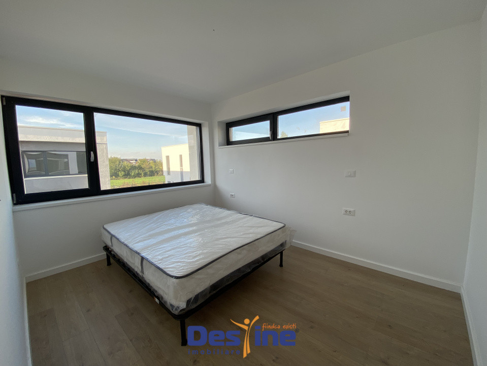 Vilă tip duplex, 4 camere, 102 mp + curte individuală, Bartolomeu