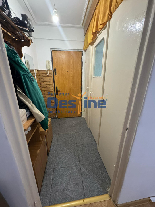 Apartament 2 camere 42mp semidecomandat la etajul 3 - Zona Zimbru