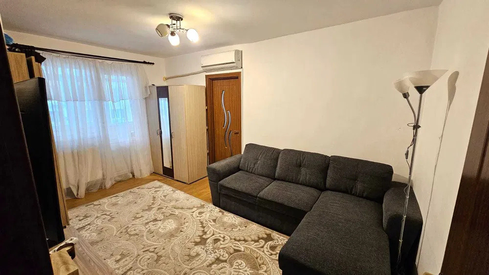 Apartament cu 3 camere in zona Alexandru- Mobilat si utilat 