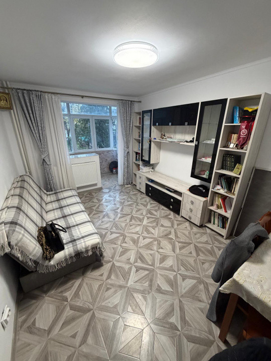 Podu Ros- Apartament 2 camere decomandat, etajul 1 - Fara risc seismic 