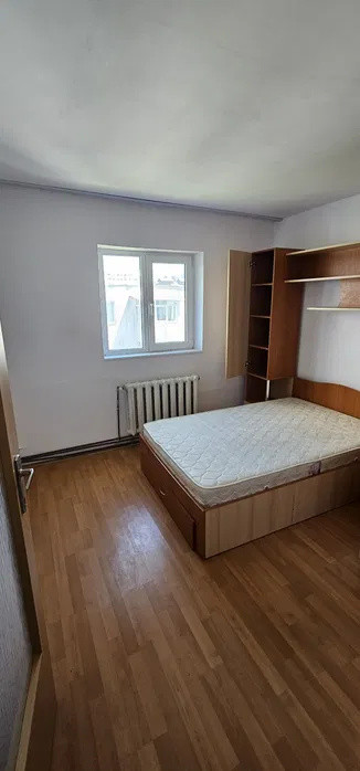 Apartament cu 3 camere in zona Dacia - 86.000 euro( Bloc 1978)