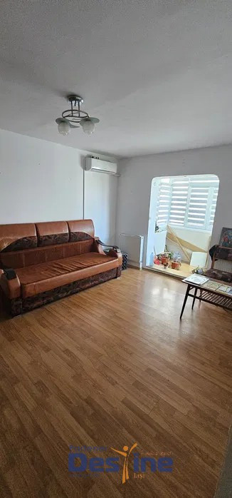 Apartament cu 3 camere in zona Dacia - 86.000 euro( Bloc 1978)
