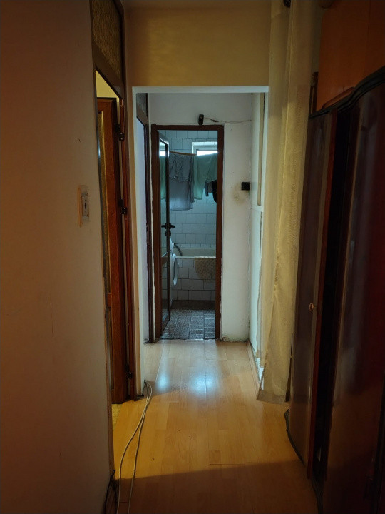 Nicolina 1- Apartament 3 camere decomandat, etajul 3/4