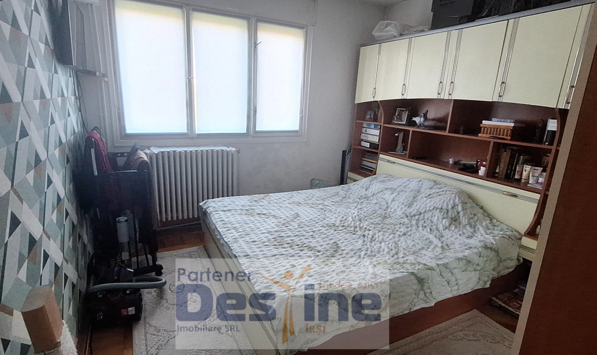 Apartament 3 camere Semidecomandat- fara risc-Zona Podu Ros