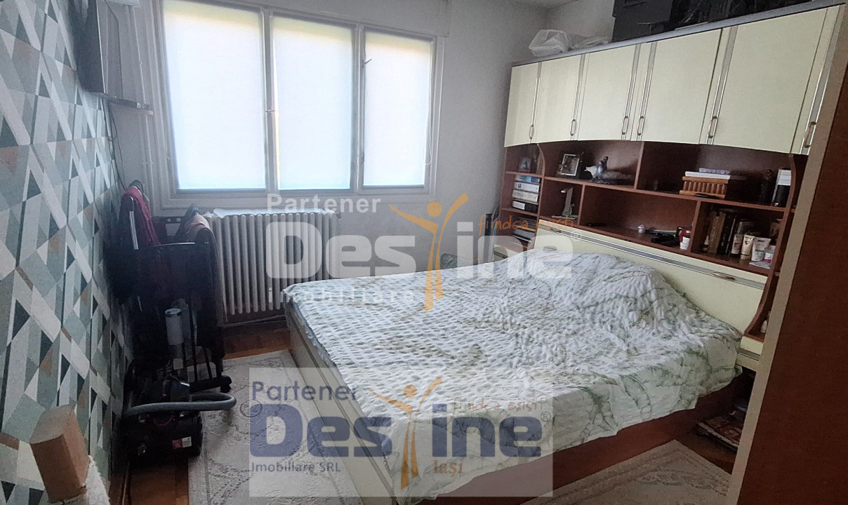 Apartament 3 camere Semidecomandat - 60mp, Etaj 4, Centrala termica - Podu Roș 
