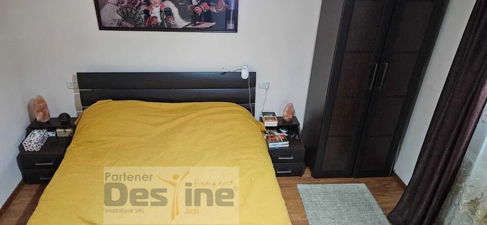 Apartament 3 camere-Semidecomandat-fara risc-Podu Ros