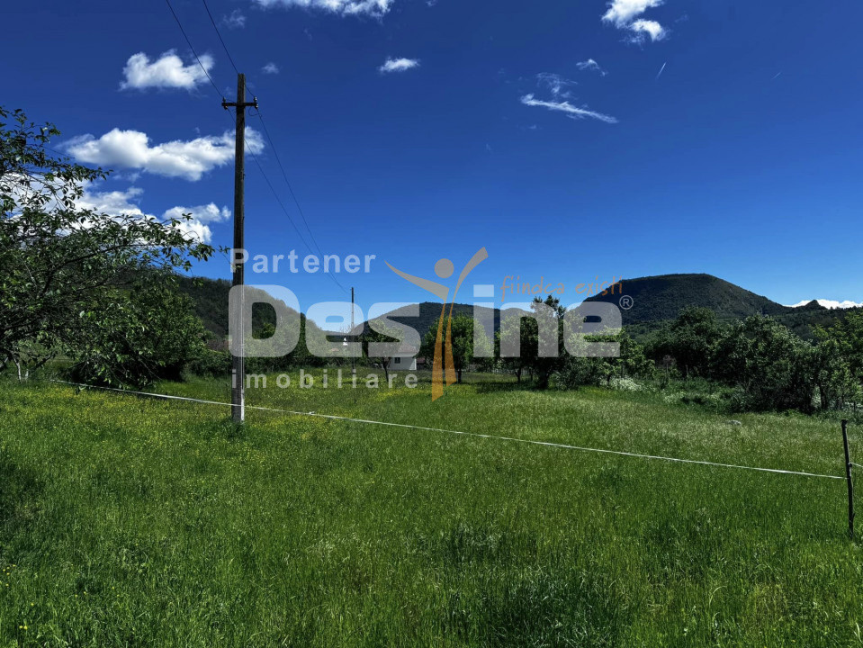 Casa de vanzare 2 camerezona pitoreasca  Schimb cu apartament
