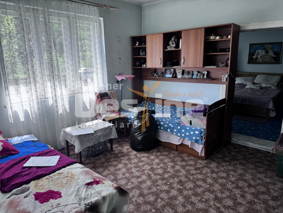 Casa de vanzare 2 camerezona pitoreasca  Schimb cu apartament
