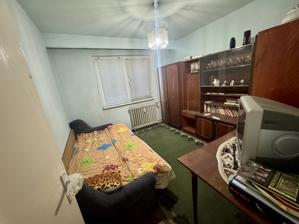 Apartament 2 camere parter- urgent