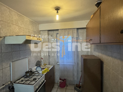 Apartament 2 camere parter- urgent