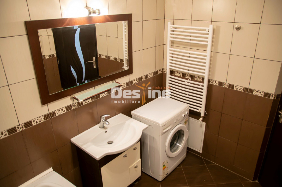 Miroslava , ap 3 camere , decomandat 67 mp, 103.900 euro