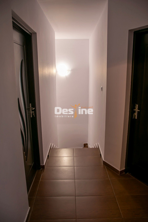 Miroslava , ap 3 camere , decomandat 67 mp, 103.900 euro