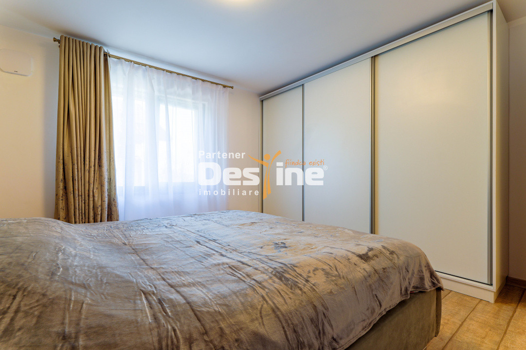 Casă individuală stil grecesc cu 5 camere S+P+1+pod, 200 mp + teren Valea Adanca