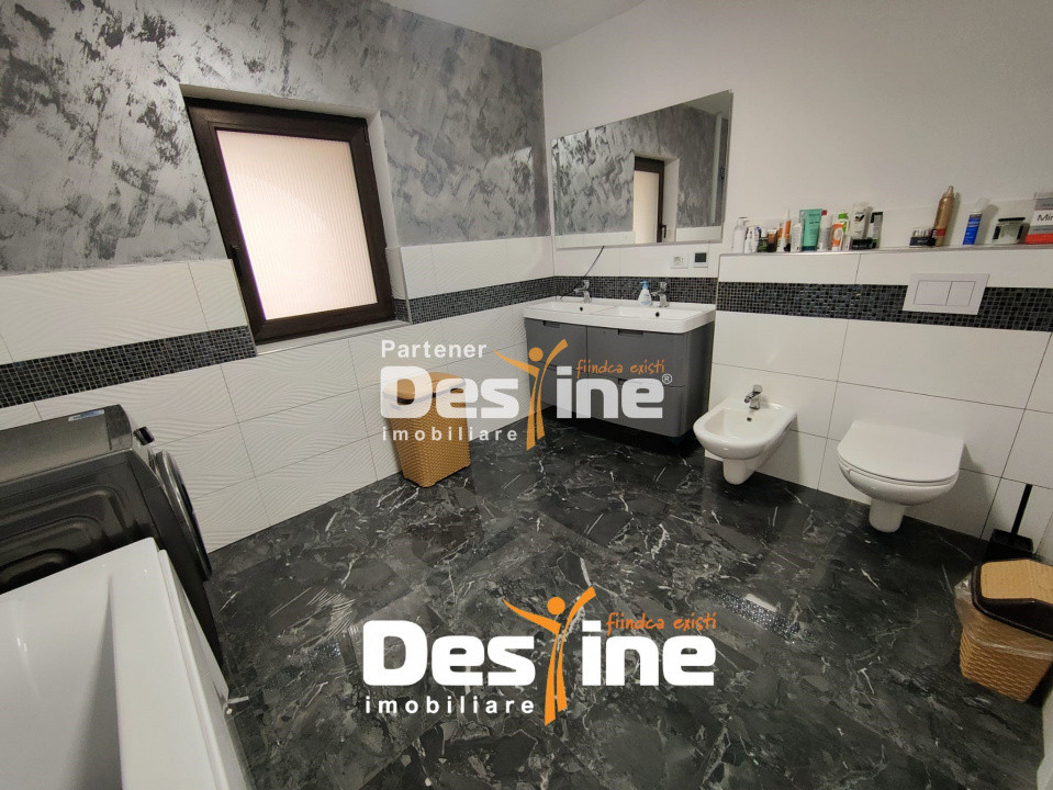 Casă individuală stil grecesc cu 5 camere S+P+1+pod, 200 mp + teren Valea Adanca