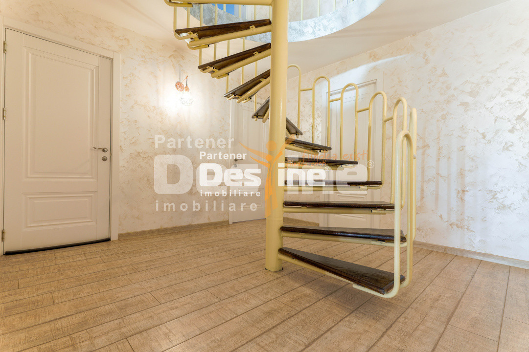 Casă individuală stil grecesc cu 5 camere S+P+1+pod, 200 mp + teren Valea Adanca