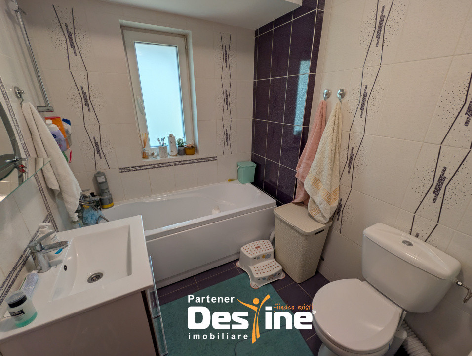 Apartament 3 camere 66 mp balcon, loc de parcare + boxă - Alpha Bank Păcurari