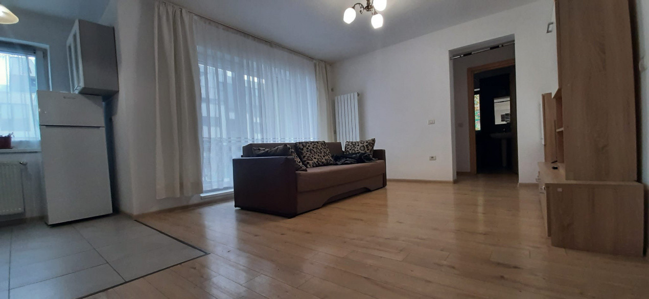 Studio 58 mp, etaj intermediar, cu loc de parcare inclus, situat in Top City