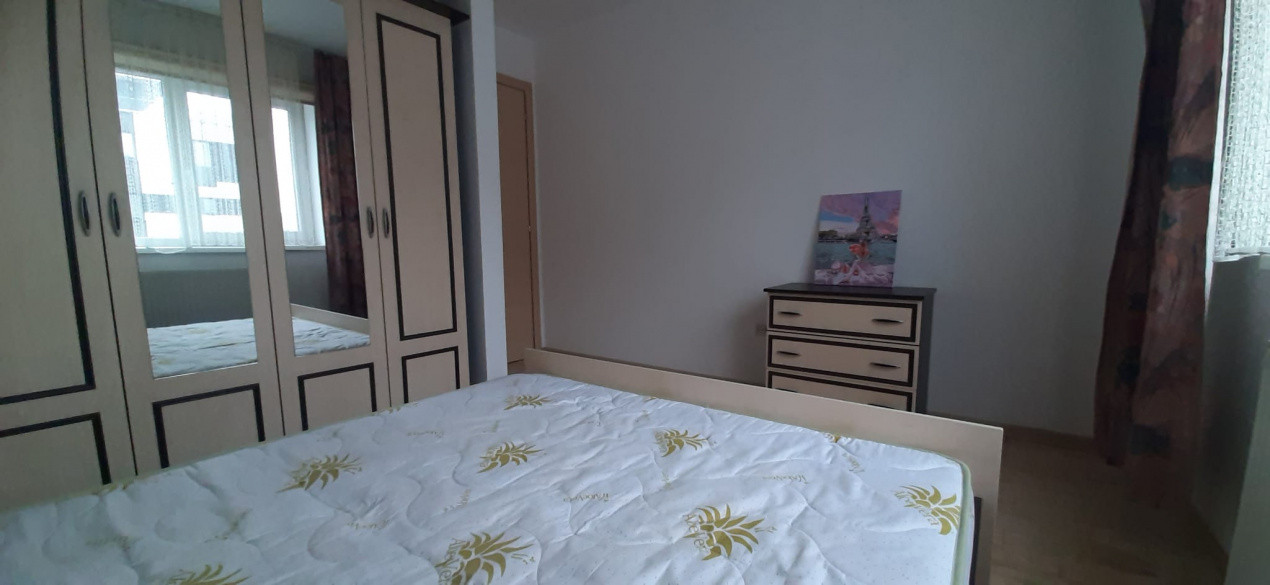 Studio 58 mp, etaj intermediar, cu loc de parcare inclus, situat in Top City