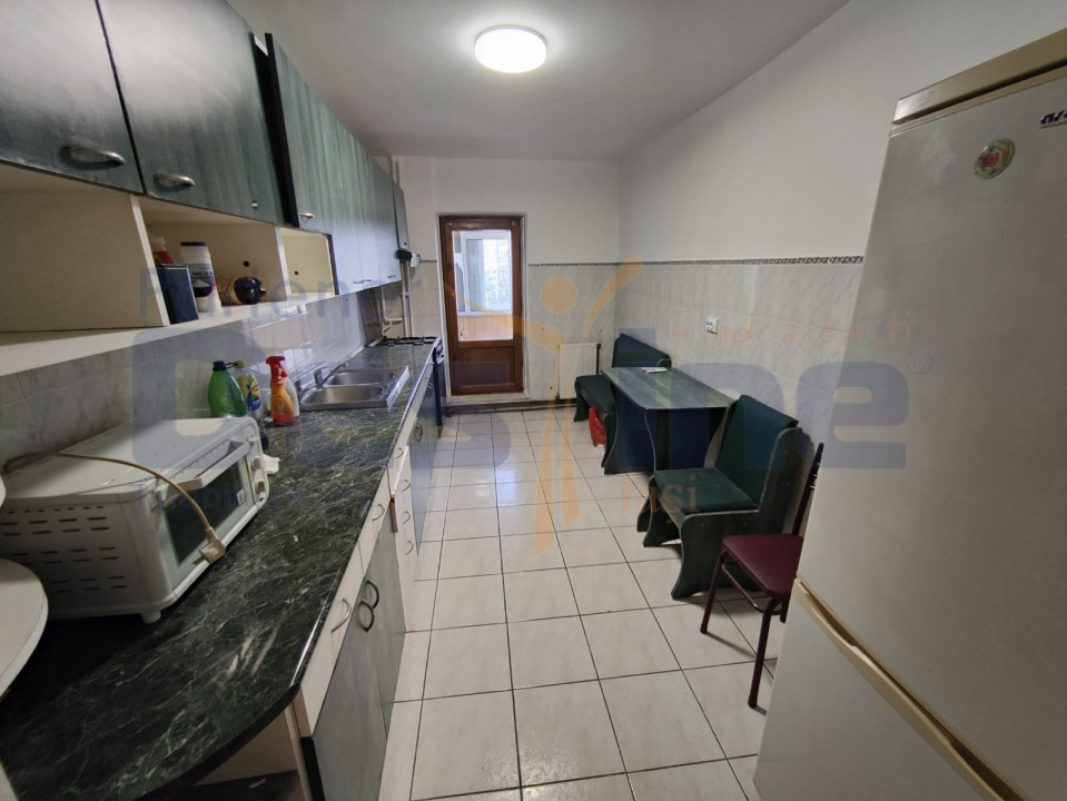 OCAZIE! Apartament 4 camere PARC MIMOZA et 1 DECOMANDAT 2 băi PĂCURARI