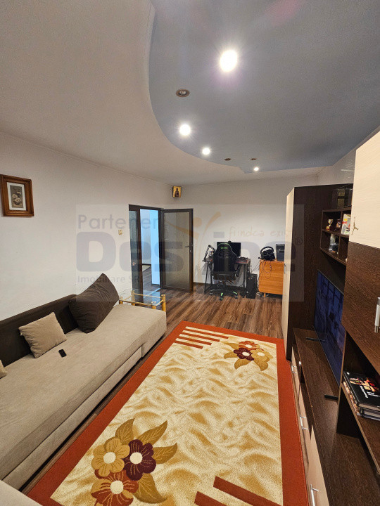 Apartament 3 camere-Decomandat- Bd. Poitiers