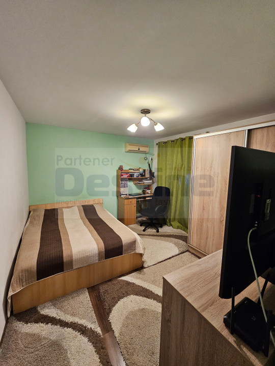 Apartament 3 camere-Decomandat- Bd. Poitiers