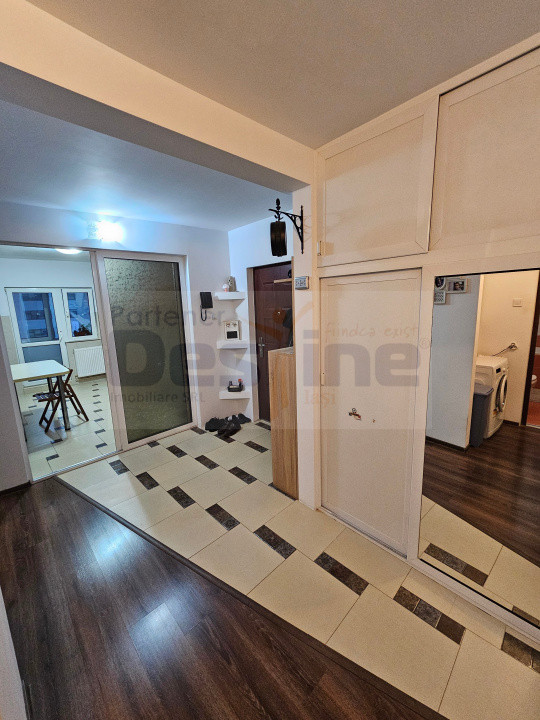 Apartament 3 camere-Decomandat- Bd. Poitiers