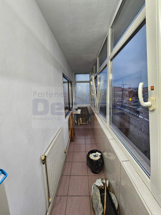 Apartament 3 camere-Decomandat- Bd. Poitiers