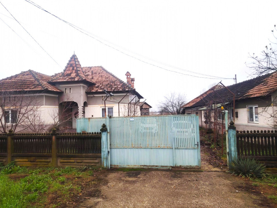 Proprietate multifuncțională cu potențial rezidențial și comercial